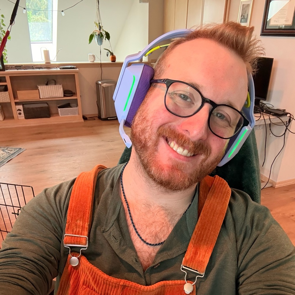 Meet your Posher, Travis